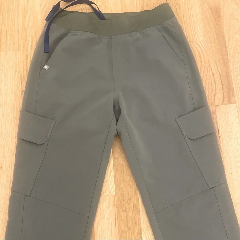 FIGS  Utility Scrub Pants Size XS/S
